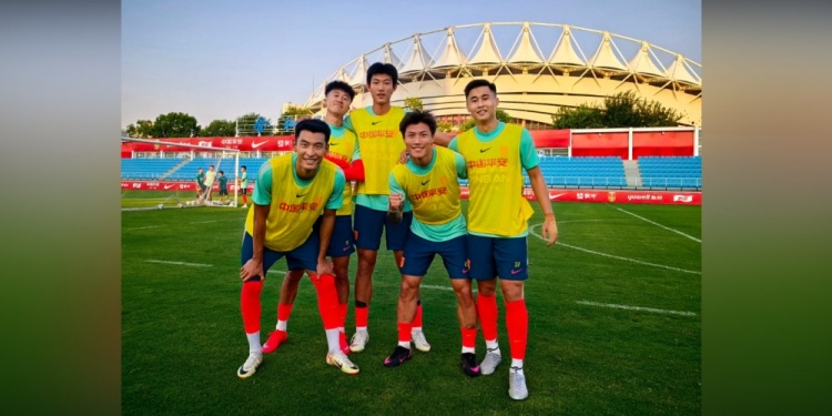 17岁赵松源晒国足训练课胜利总分偏低队,配文:首胜🏆keep going~