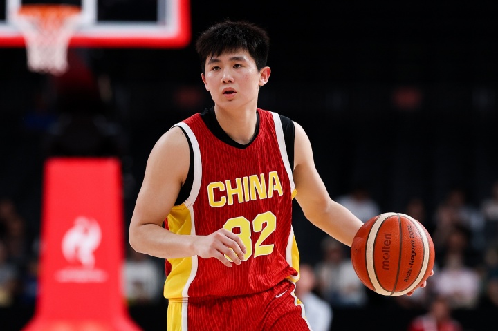 又帅又能打!李悦洲小组赛场均12.7分3.7板3助 命中率高达60.9% 又帅又能打!李悦洲小组赛场均12.7分3.7板3助 命中率高达60.9%