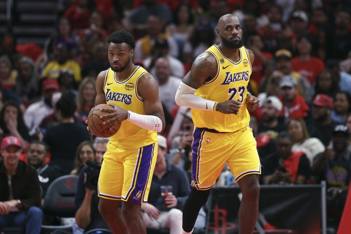 追梦谈布朗尼被喷:搞得像詹姆斯害儿子一样 帮孩子进NBA算坏事? 追梦谈布朗尼被喷:搞得像詹姆斯害儿子一样 帮孩子进NBA算坏事?