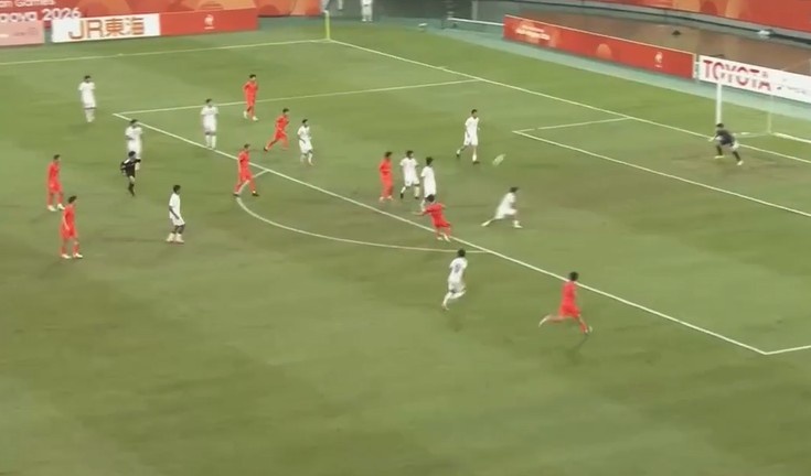 半场-U23国足1-0泰国 彭啸造乌龙毛伟杰大单刀失良机